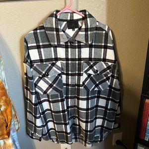 Timing Black and White Button Down Shacket, size L